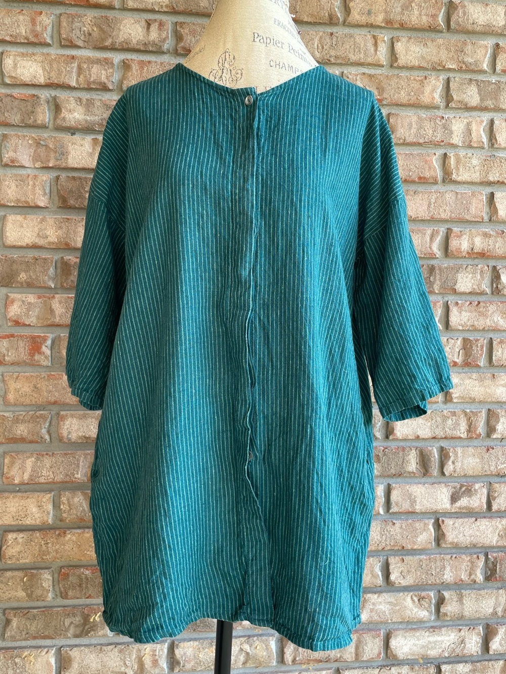 Gudrun Sjoden Teal Green Button Front 100% Linen Pinstriped Lagenlook Tunic Top.